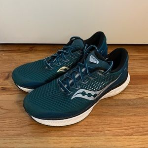 Saucony Triumph 18